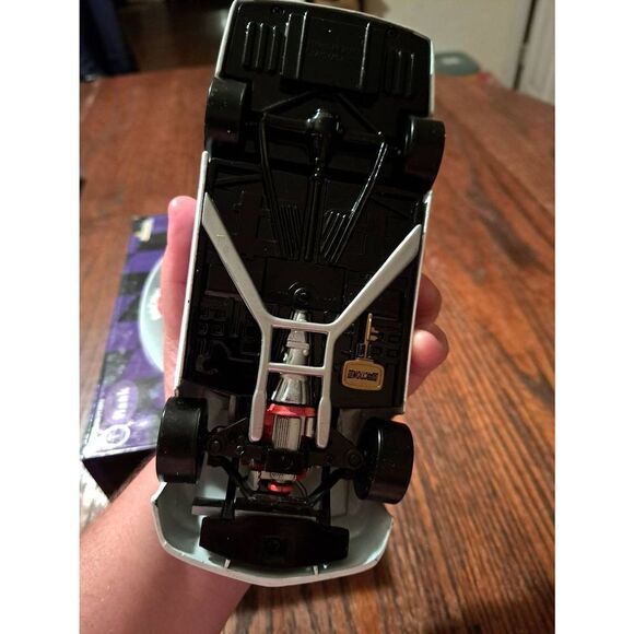 Vintage 1996 Action Platinum Darrell Waltrip Nascar Die Cast Race Car Bank - Picture 7 of 12